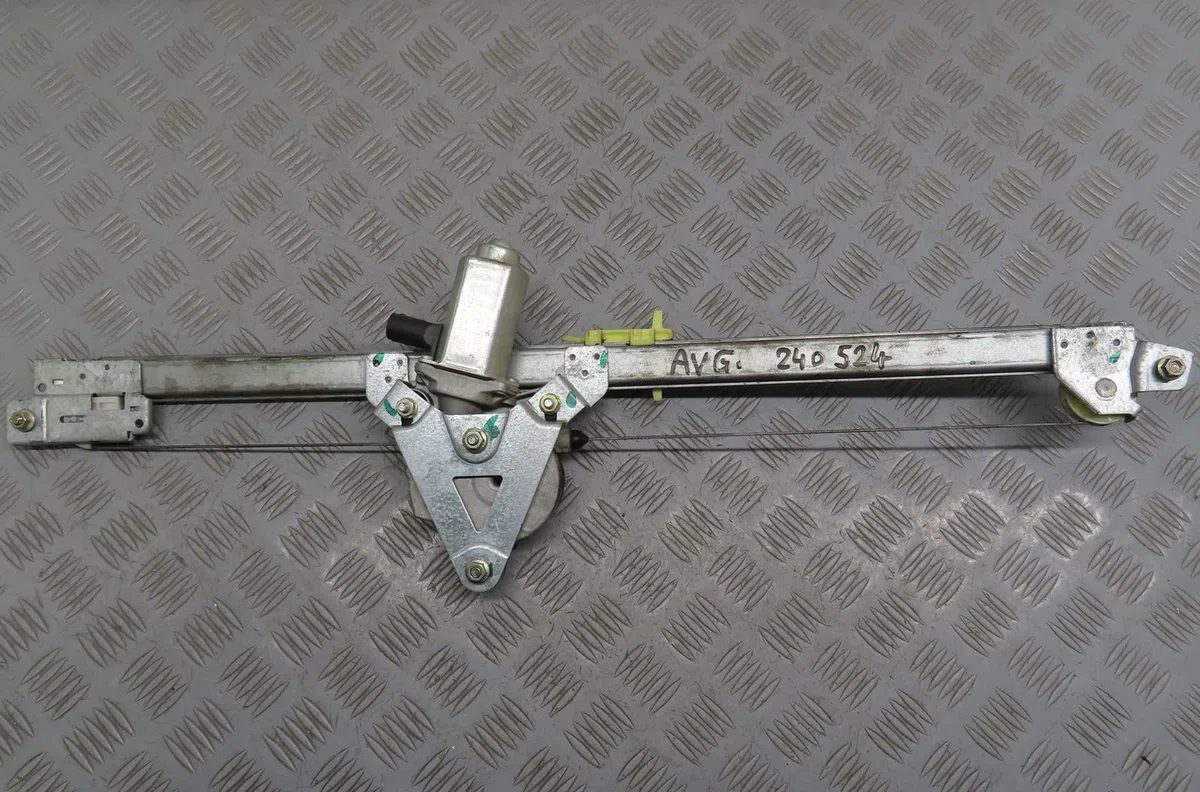 Mecanismemoteur leve-glace avg Renault TRAFIC II Camionnette (FL) 2.5 dci 135 (fl0d) (2003-2006) occasion