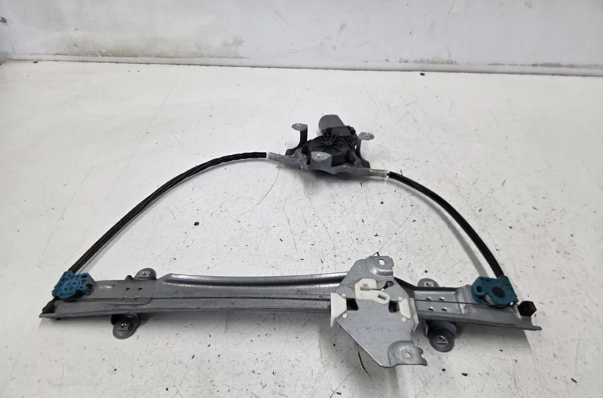 Mecanismemoteur leve-glace avg RENAULT TWINGO 2 PHASE 2 occasion