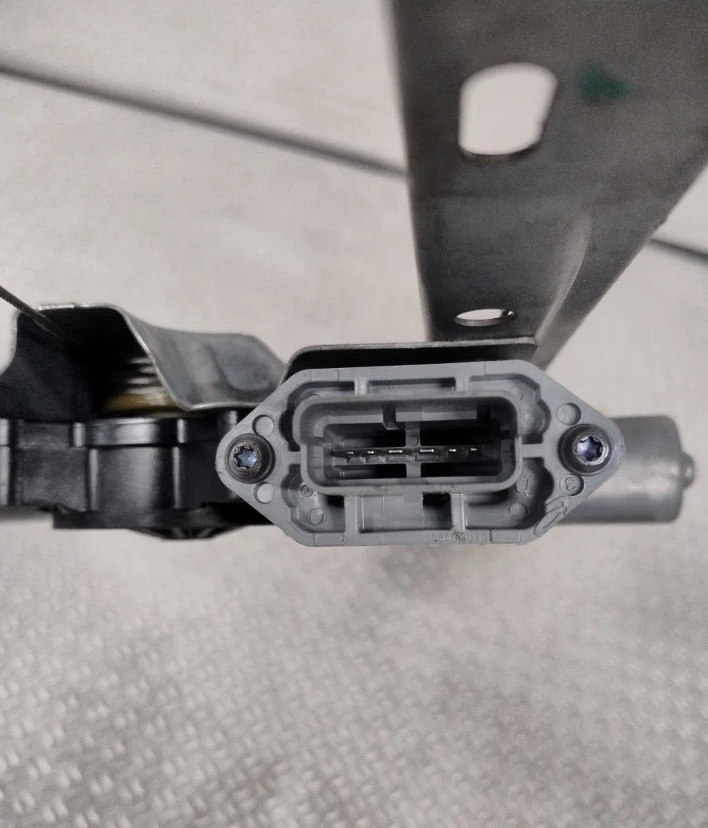 Mecanismemoteur leve-glace avg RENAULT TWINGO 3  TWINGO 3 PHASE 2 occasion