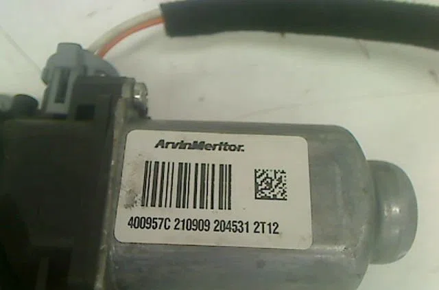Mecanismemoteur leve-glace avg Renault TWINGO II (CN0_) 1.2 (cn0d) (2007-2014) 3 portes occasion