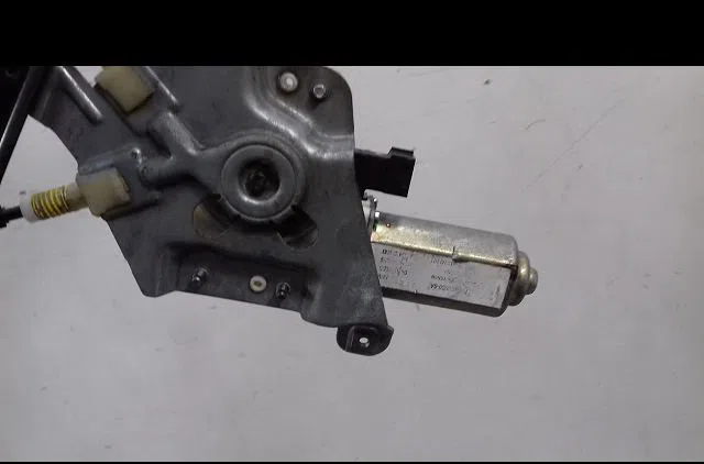 Mecanismemoteur leve-glace avg Saab 9-3 Break (E50) 1.9 tid (2005-2015) occasion