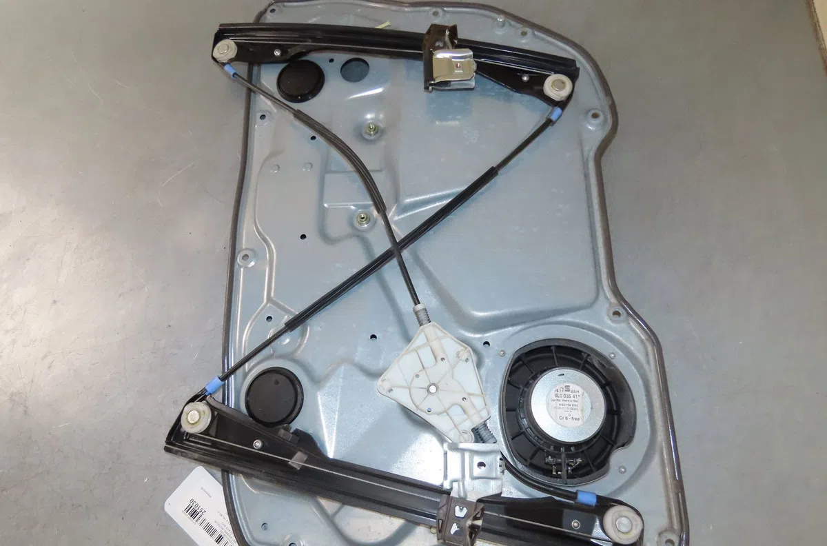 Mecanismemoteur leve-glace avg Seat IBIZA III (6L1) 1.4 16v (2002-2007) occasion