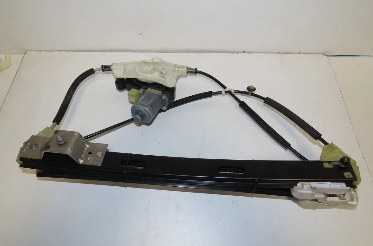 Mecanismemoteur leve-glace avg Seat LEON ST (5F8) 1.0 tsi (2015-2020) occasion