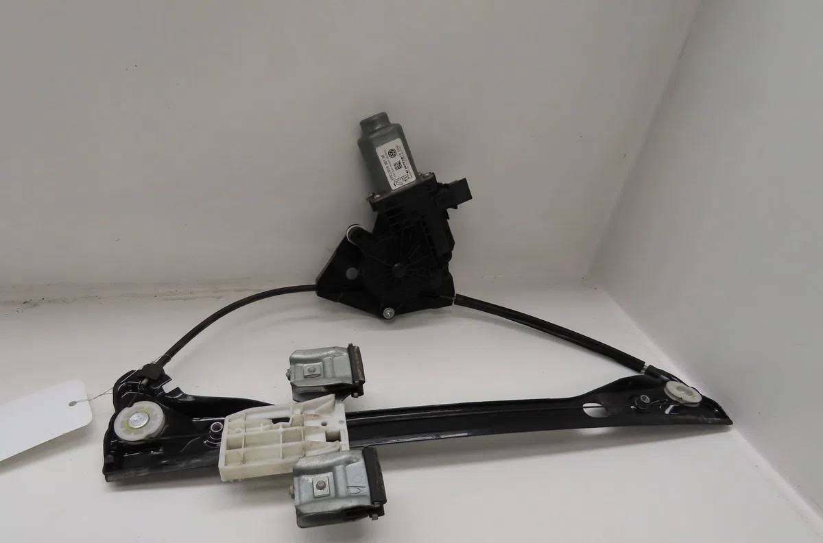 Mecanismemoteur leve-glace avg Skoda FABIA II (542) 1.6 tdi (2010-2014) occasion