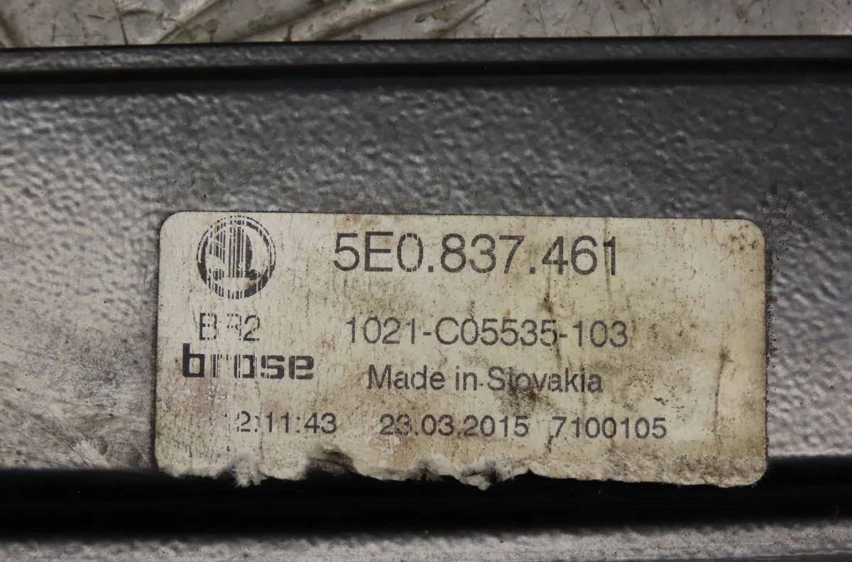Mecanismemoteur leve-glace avg Skoda OCTAVIA III Combi (5E5, 5E6) 2.0 tdi rs (2013-2020) occasion