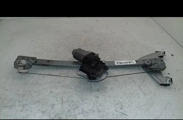 Mecanismemoteur leve-glace avg Toyota AYGO (_B1_) 1.0 (kgb10_) (2005-2014) 5 portes occasion