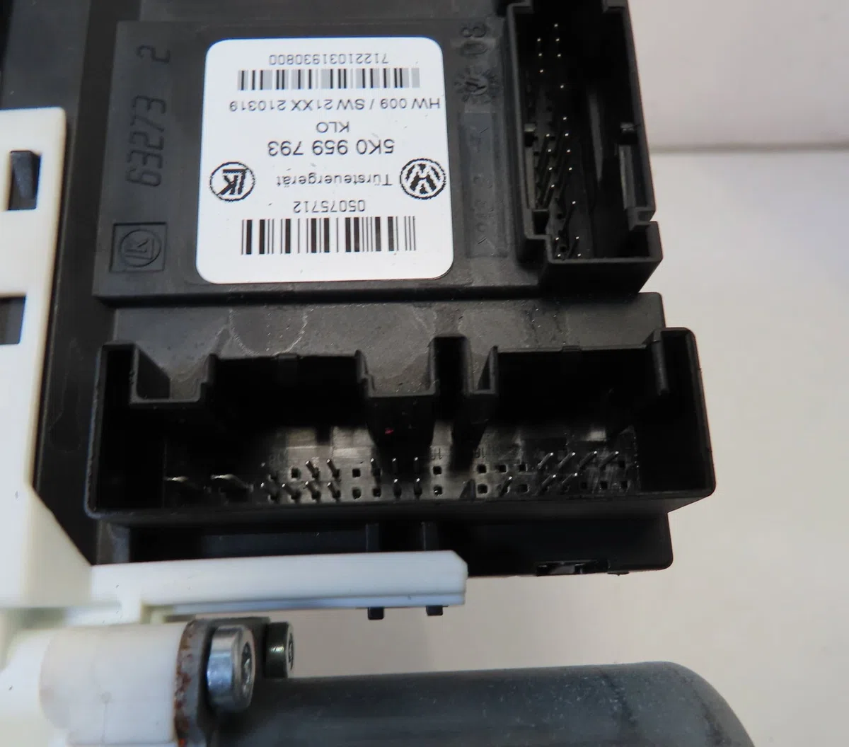 Mecanismemoteur leve-glace avg VOLKSWAGEN CADDY occasion