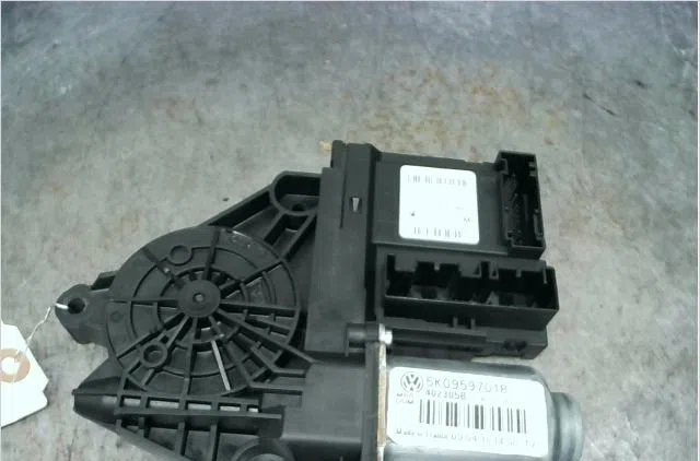 Mecanismemoteur leve-glace avg Volkswagen GOLF VI (5K1) 1.4 tsi (2008-2012) occasion