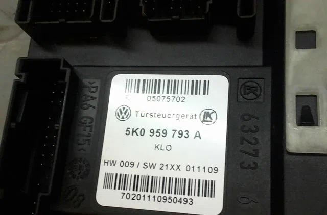 Mecanismemoteur leve-glace avg Volkswagen GOLF VI (5K1) 2.0 tdi (2008-2013) occasion