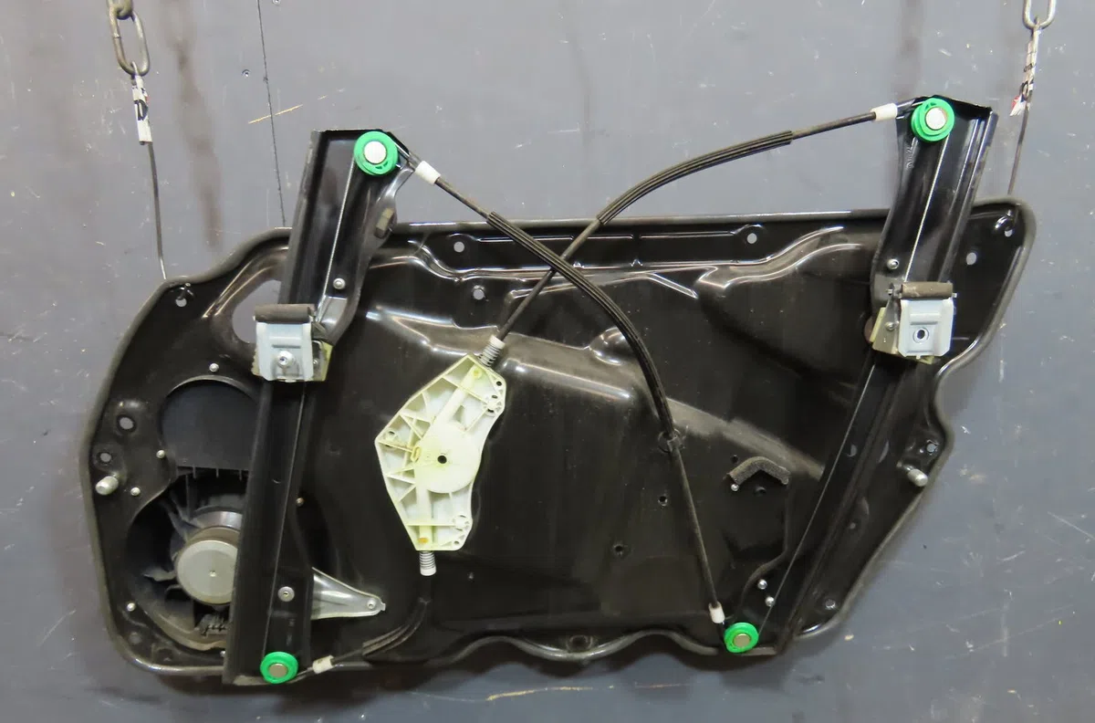 Mecanismemoteur leve-glace avg Volkswagen PASSAT B7 Variant (365) 2.0 tdi (2010-2014) occasion