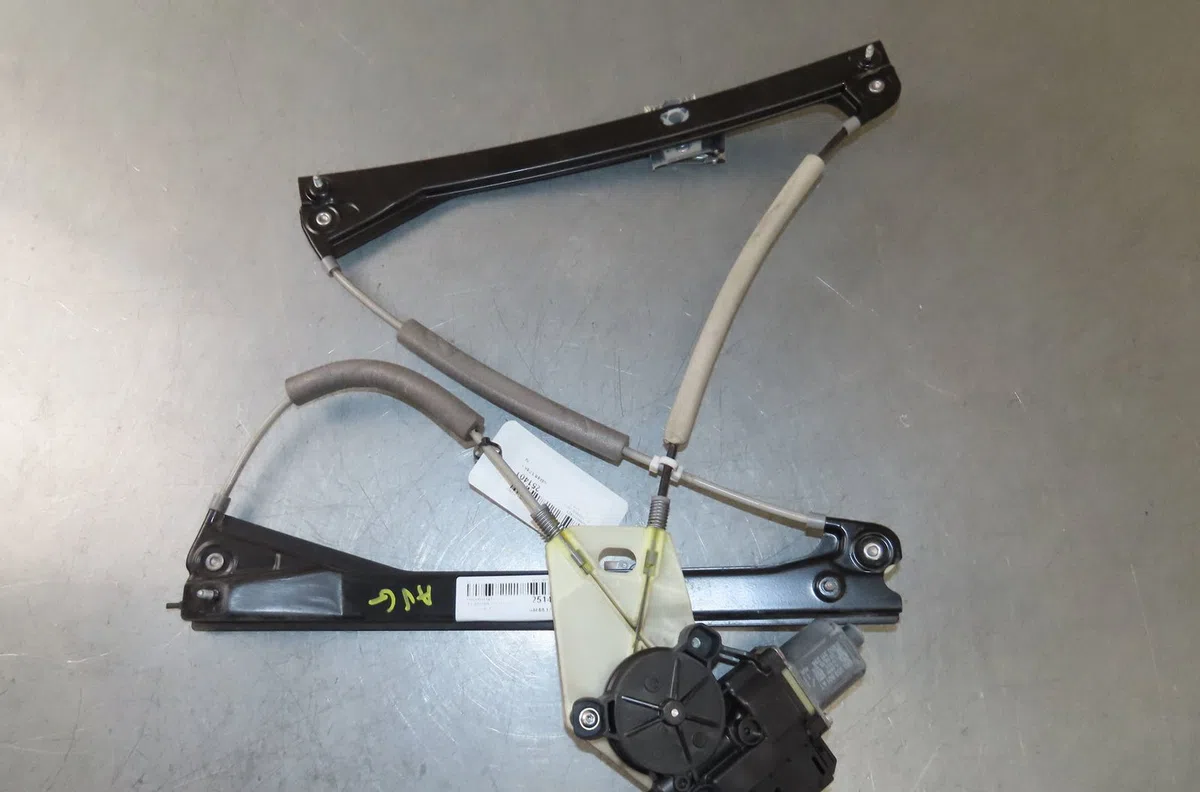 Mecanismemoteur leve-glace avg Volkswagen POLO V (6R1, 6C1) 1.2 (2009) occasion
