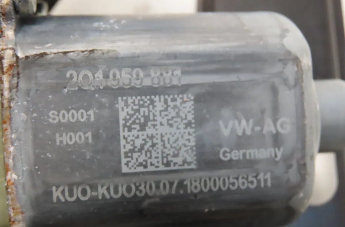 Mecanismemoteur leve-glace avg Volkswagen POLO VI (AW1, BZ1, AE1) 1.6 tdi (2017-2019) occasion
