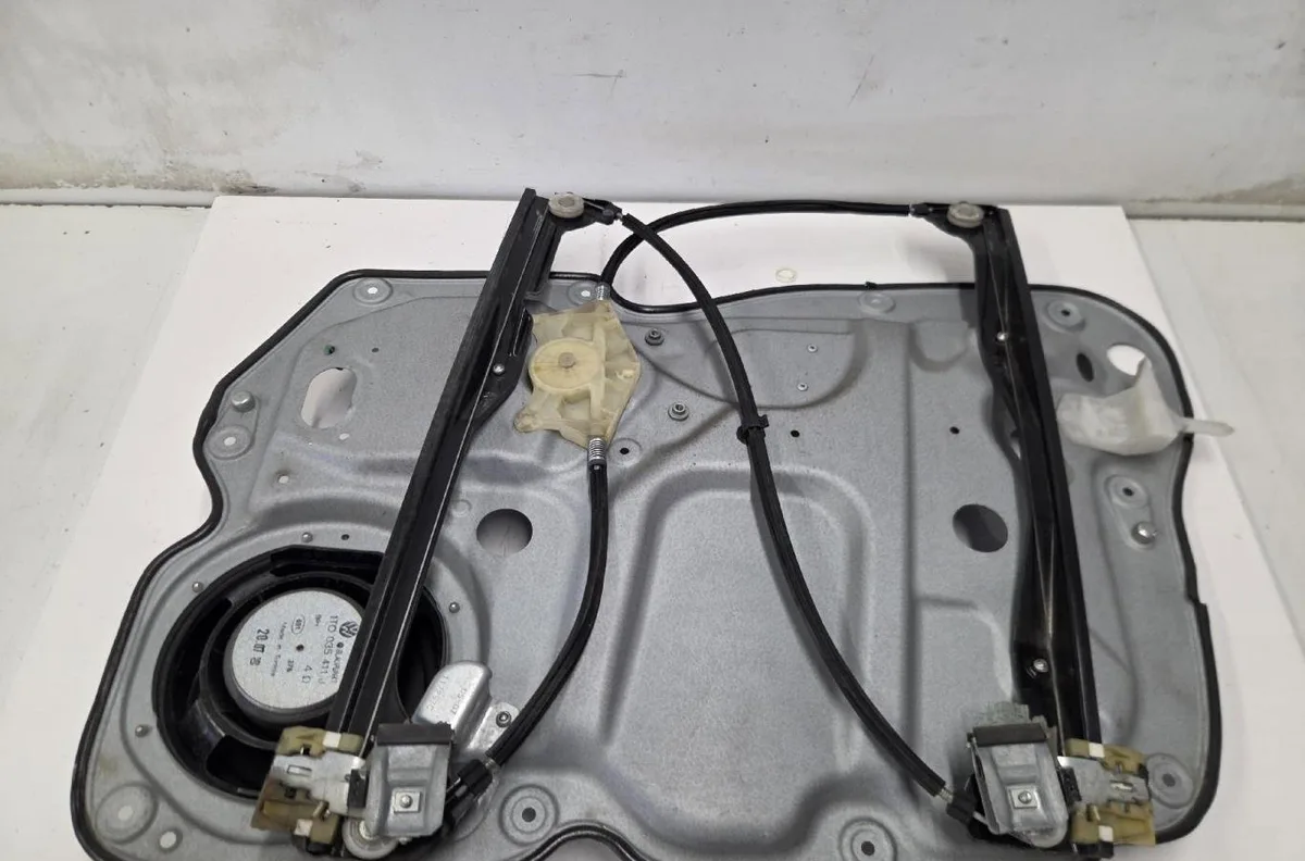 Mecanismemoteur leve-glace avg VOLKSWAGEN TOURAN 1 PHASE 2 occasion