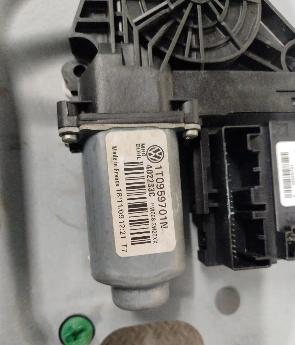 Mecanismemoteur leve-glace avg VOLKSWAGEN TOURAN 1  TOURAN 1 PHASE 2 occasion