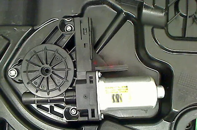 Mecanismemoteur leve-glace avg Volvo V40 3-5 portes (525) D2 (2012-2016) occasion