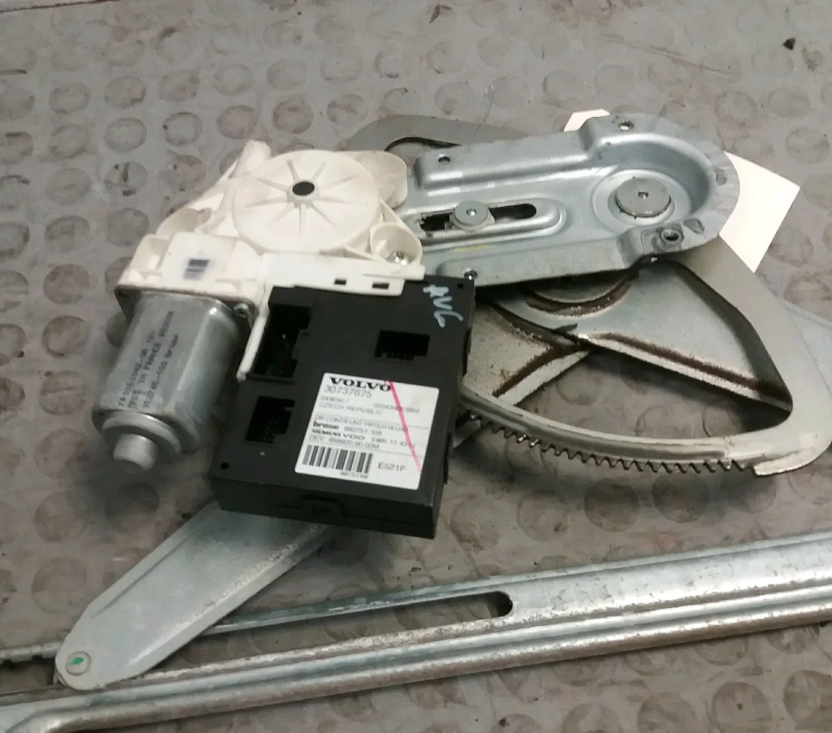 Mecanismemoteur leve-glace avg Volvo V50 (545) 2.0 d (2004-2010) occasion