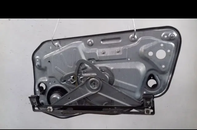 Mecanismemoteur leve-glace avg Volvo V50 (545) D2 (2010-2012) occasion