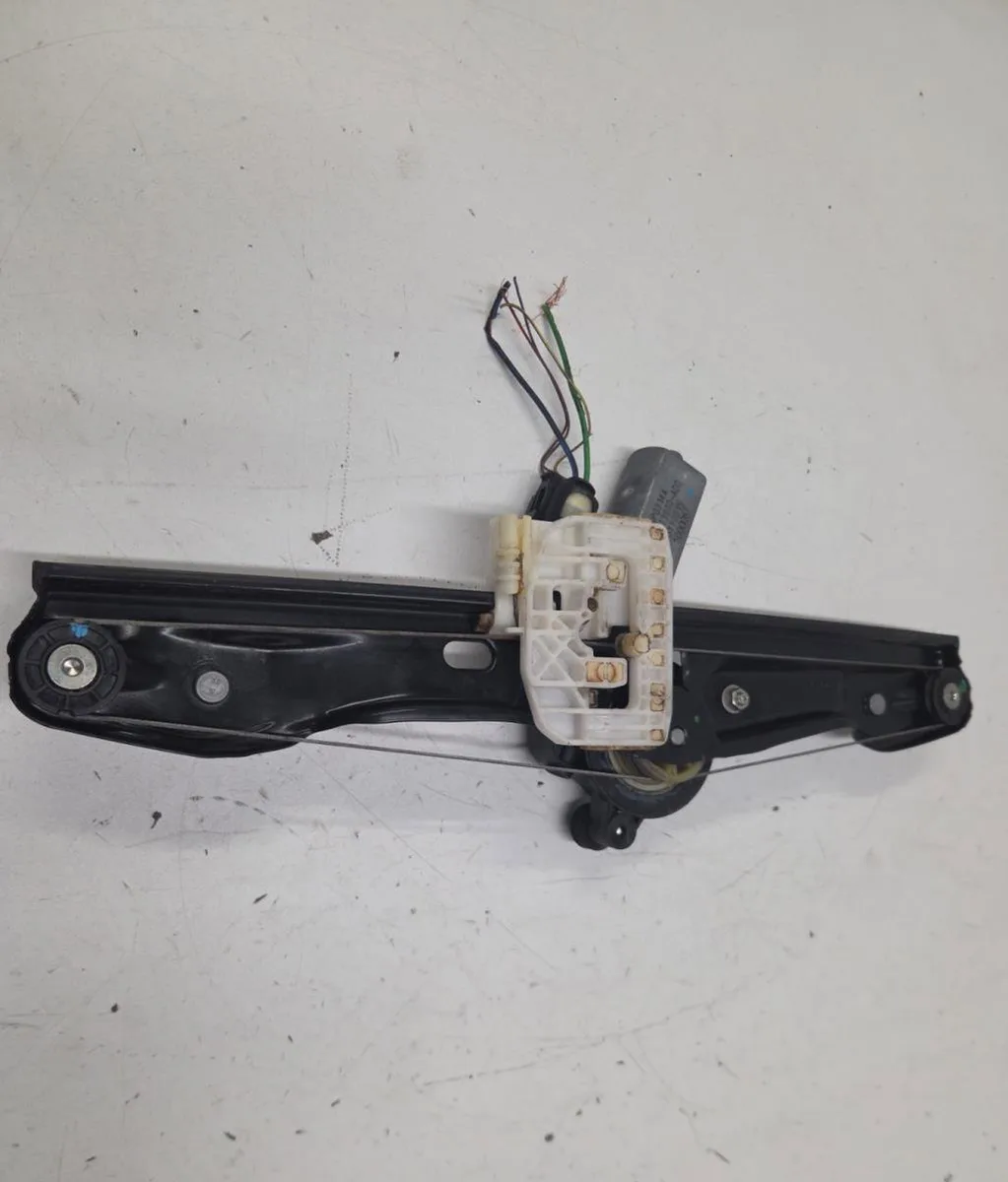 Mecanismemoteur leve-glace porte coulissante d BMW SERIE 1 F20 PHASE 1 occasion