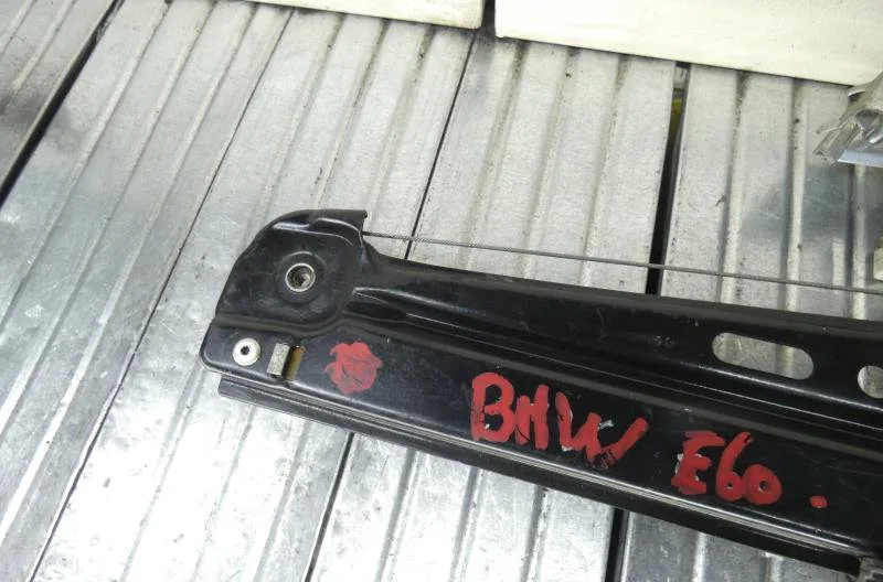 Mecanismemoteur leve-glace porte coulissante d BMW SERIE 5 E60 PHASE 1 occasion