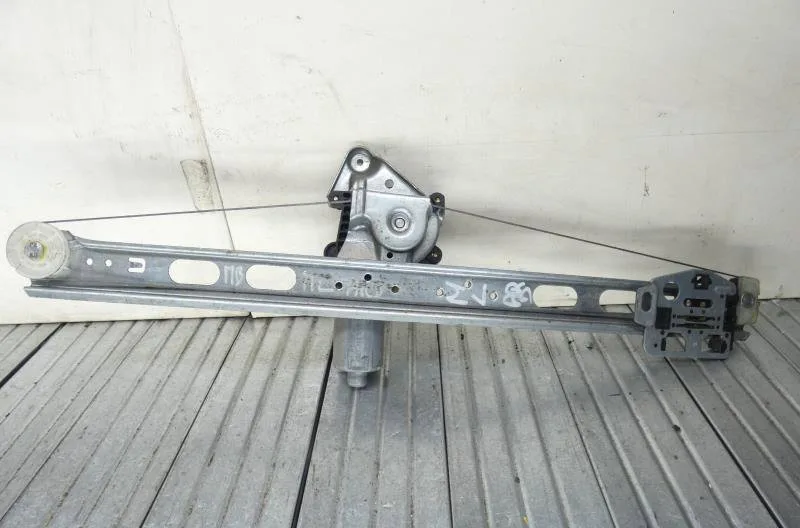 Mecanismemoteur leve-glace porte coulissante d MERCEDES CLASSE M 164 PHASE 1 occasion