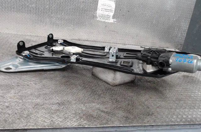 Mecanismemoteur leve-glace porte coulissante d Peugeot 207 CC (WD_) 1.6 hdi (2007-2015) occasion