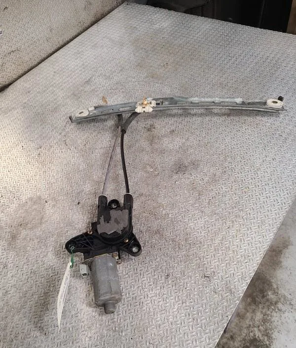Mecanismemoteur leve-glace porte coulissante d PEUGEOT 306 BREAK occasion
