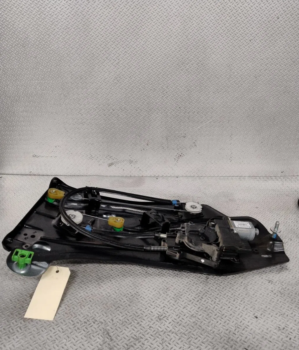 Mecanismemoteur leve-glace porte coulissante d Peugeot 308 CC (4B_) 2.0 hdi (2009-2012) occasion