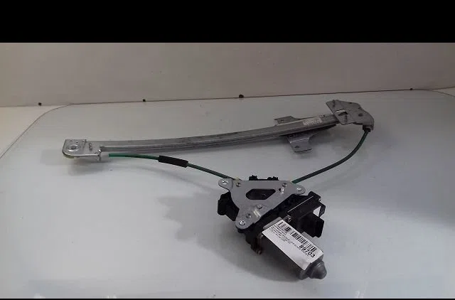 Mecanismemoteur leve-glace porte coulissante d Peugeot 807 (EB_) 2.2 hdi (2002) occasion