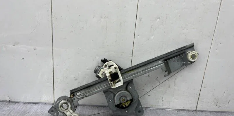 Mecanismemoteur leve-glace porte coulissante d RENAULT SCENIC 2 PHASE 2 occasion