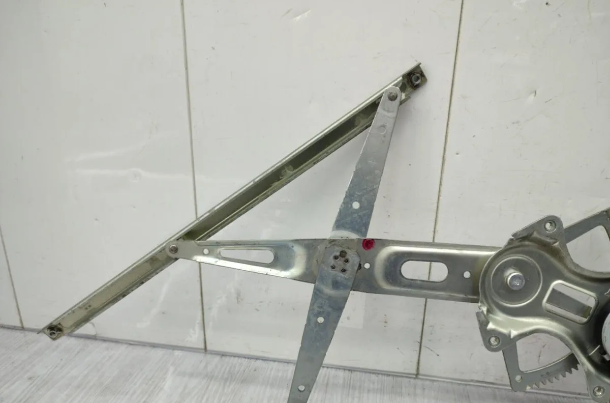 Mecanismemoteur leve-glace porte coulissante d TOYOTA PRIUS 2 occasion