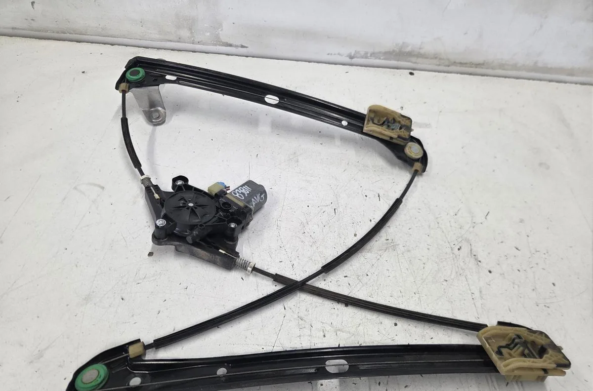 Mecanismemoteur leve-glace porte coulissante d VOLKSWAGEN GOLF 7 PHASE 1 occasion