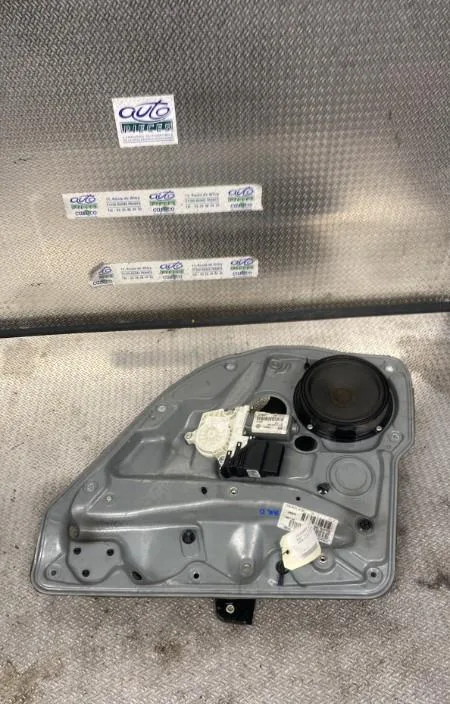 Mecanismemoteur leve-glace porte coulissante d Volkswagen GOLF IV (1J1) 1.9 sdi (1997-2005) occasion