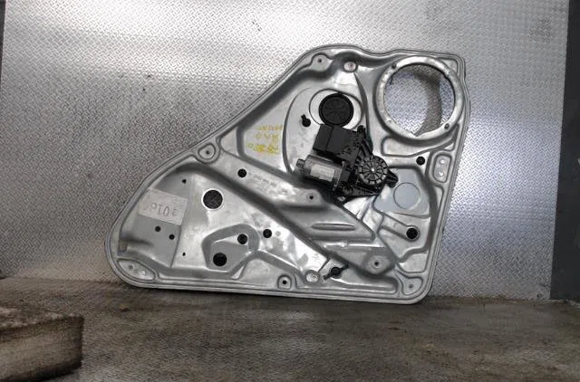 Mecanismemoteur leve-glace porte coulissante d VOLKSWAGEN PASSAT 4  PASSAT 4 PHASE 2 occasion