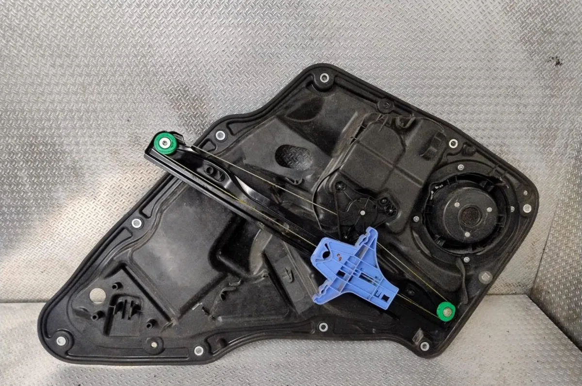 Mecanismemoteur leve-glace porte coulissante d VOLKSWAGEN TIGUAN 1  TIGUAN 1 PHASE 1 occasion