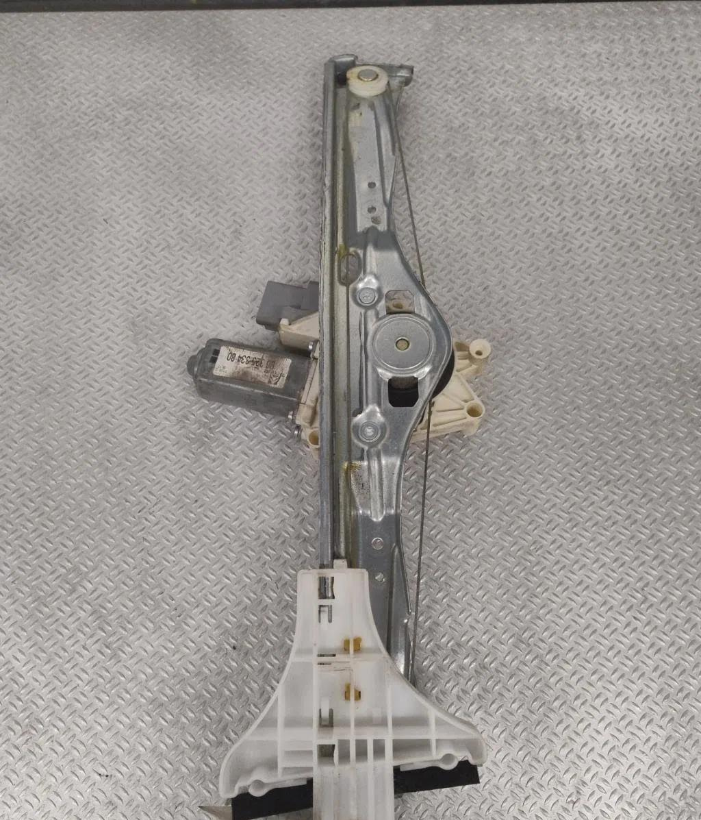 Mecanismemoteur leve-glace porte coulissante g Citroen C5 II (RC_) 1.6 hdi (rc8hzb) (2004-2008) occasion