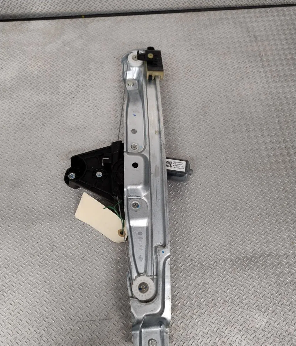 Mecanismemoteur leve-glace porte coulissante g DACIA SANDERO 3 STEPWAY  SANDERO 3 STEPWAY occasion