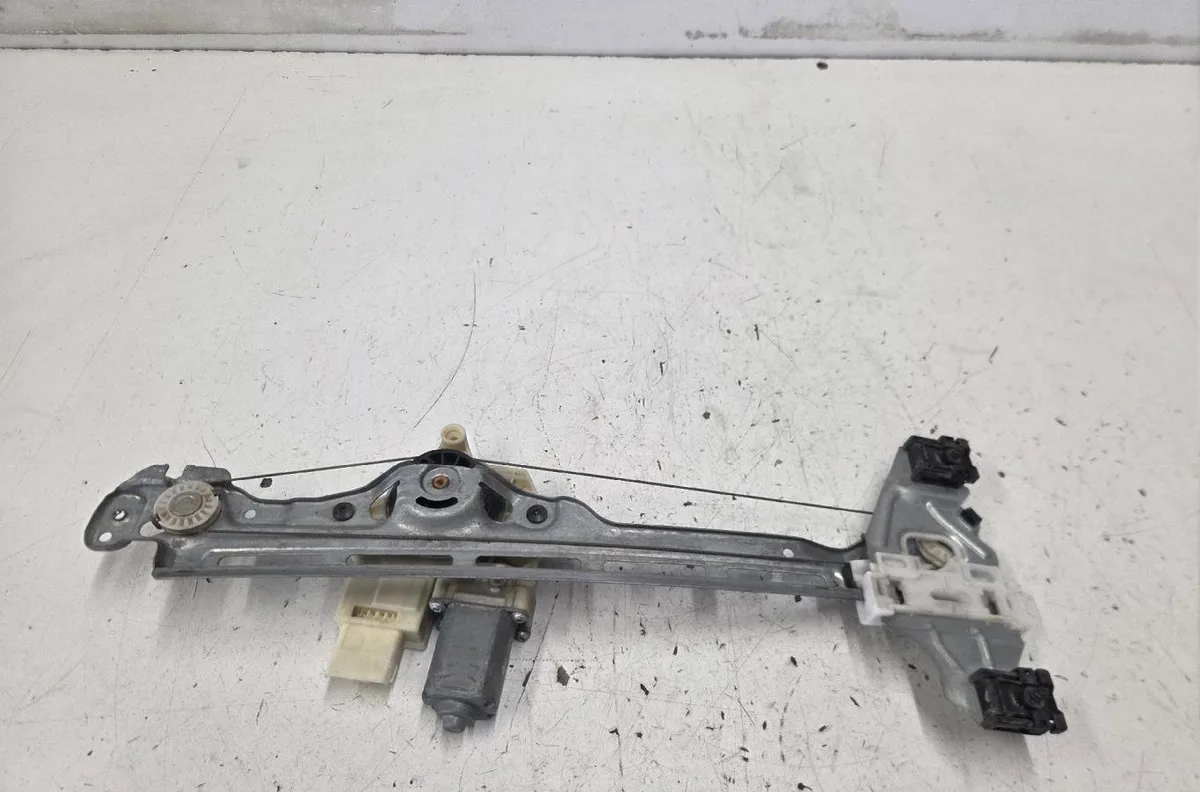 Mecanismemoteur leve-glace porte coulissante g PEUGEOT 308 2 PHASE 1 occasion