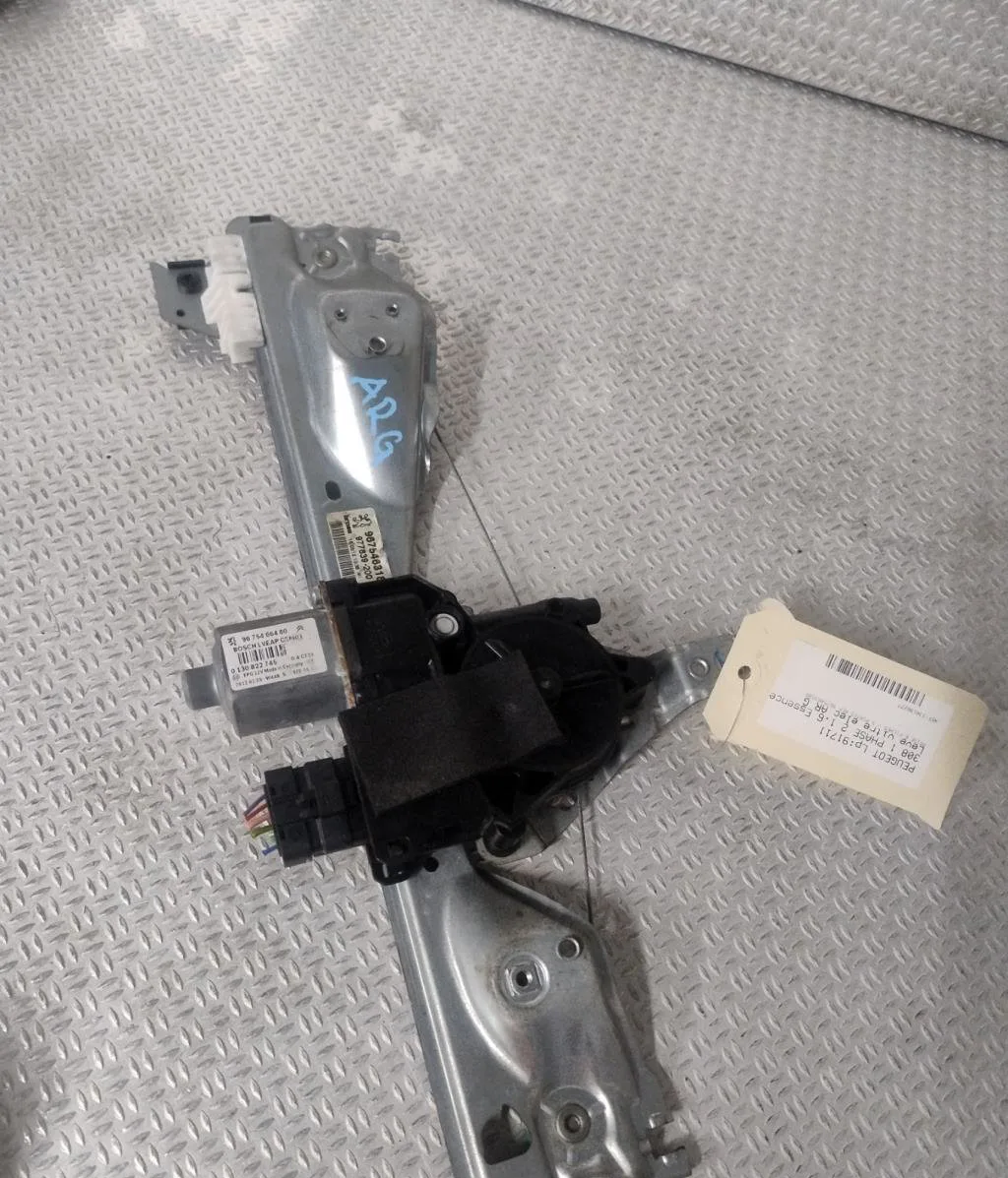 Mecanismemoteur leve-glace porte coulissante g Peugeot 308 I (4A_, 4C_) 1.6 16v (2007-2014) 5 portes occasion