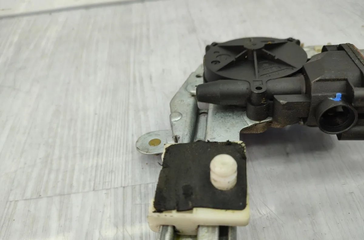 Mecanismemoteur leve-glace porte coulissante g RENAULT LAGUNA 2 PHASE 2 occasion