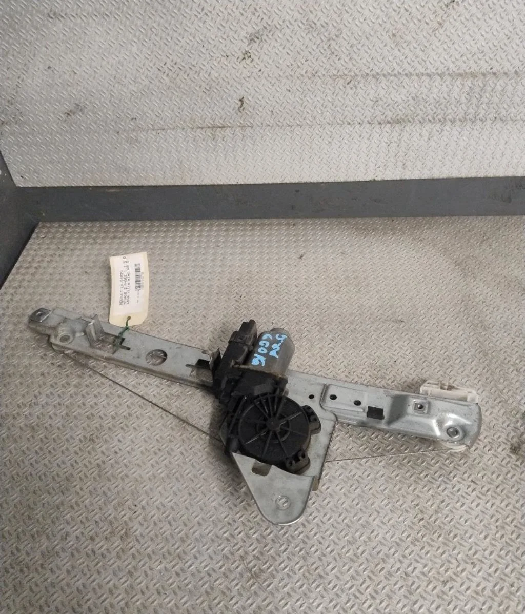 Mecanismemoteur leve-glace porte coulissante g RENAULT MEGANE 2  MEGANE 2 PHASE 1 occasion