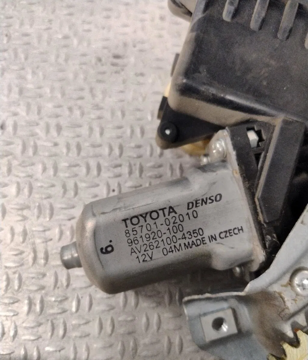 Mecanismemoteur leve-glace porte coulissante g Toyota AURIS (_E15_) 2.0 d-4d (ade150_) (2006-2012) occasion