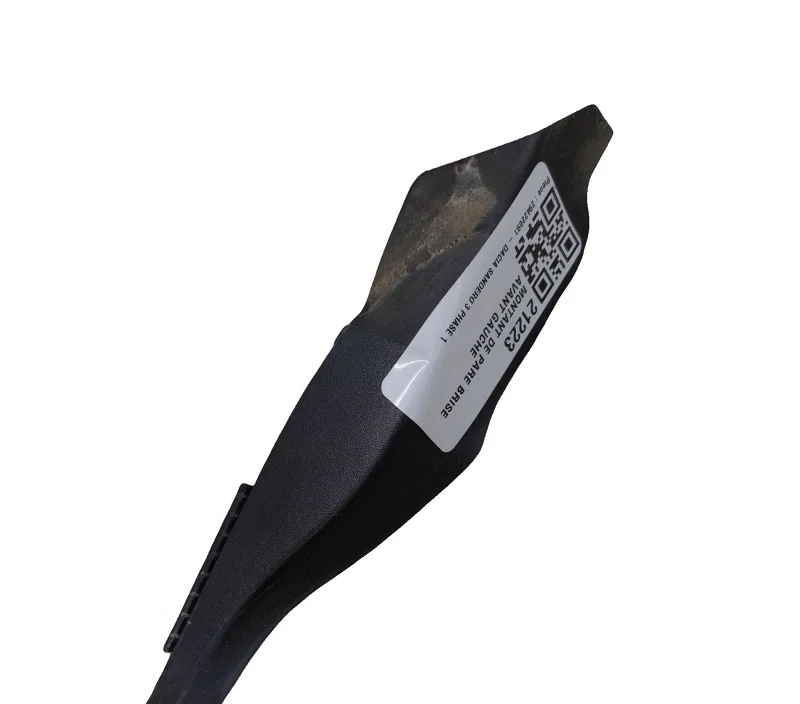 MONTANT DE PARE BRISE AVANT GAUCHE DACIA SANDERO 3 769121595R