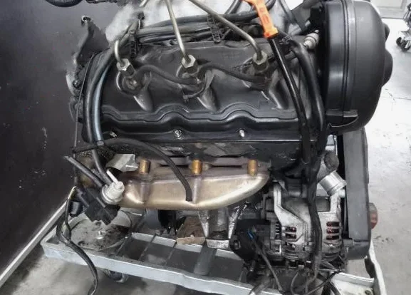 Moteur Complet Audi A4 2 5tdi V6 Bdg