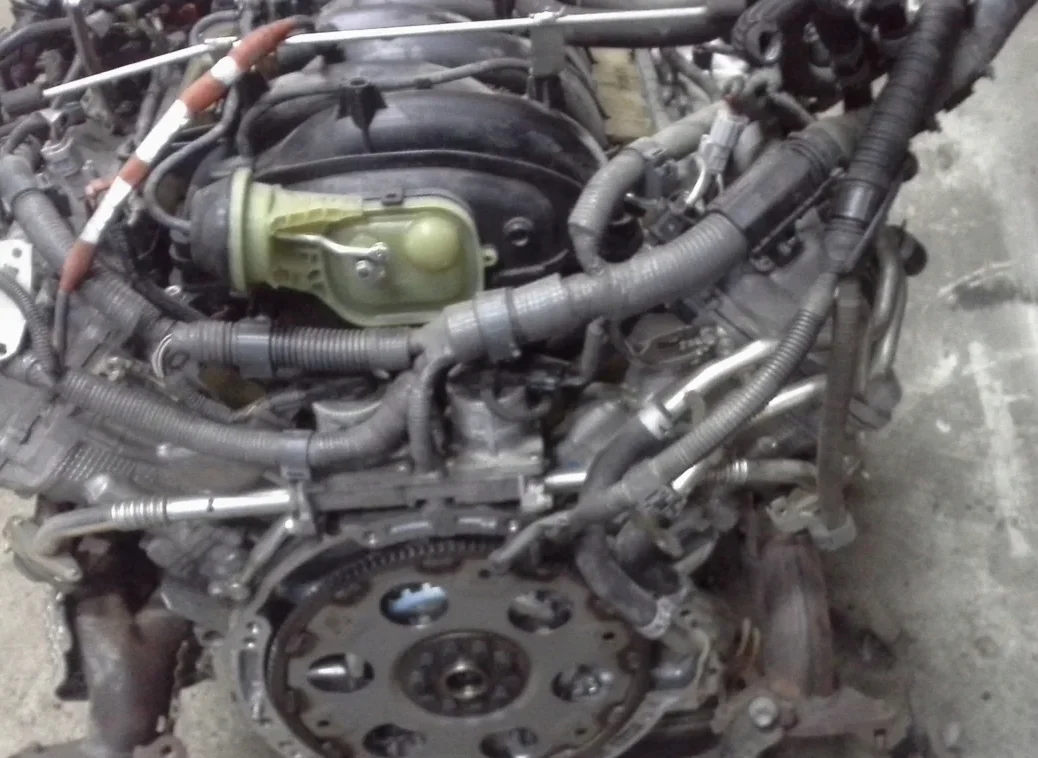 Moteur Complet Land Cruiser 200 Phase 2 5 7 V8