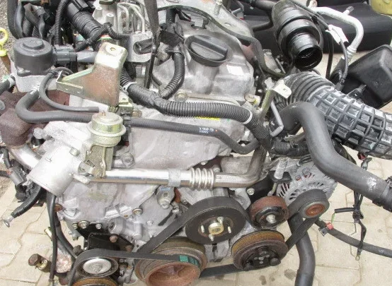 Moteur Complet Nissan Pathfinder 2 5 Yd 25