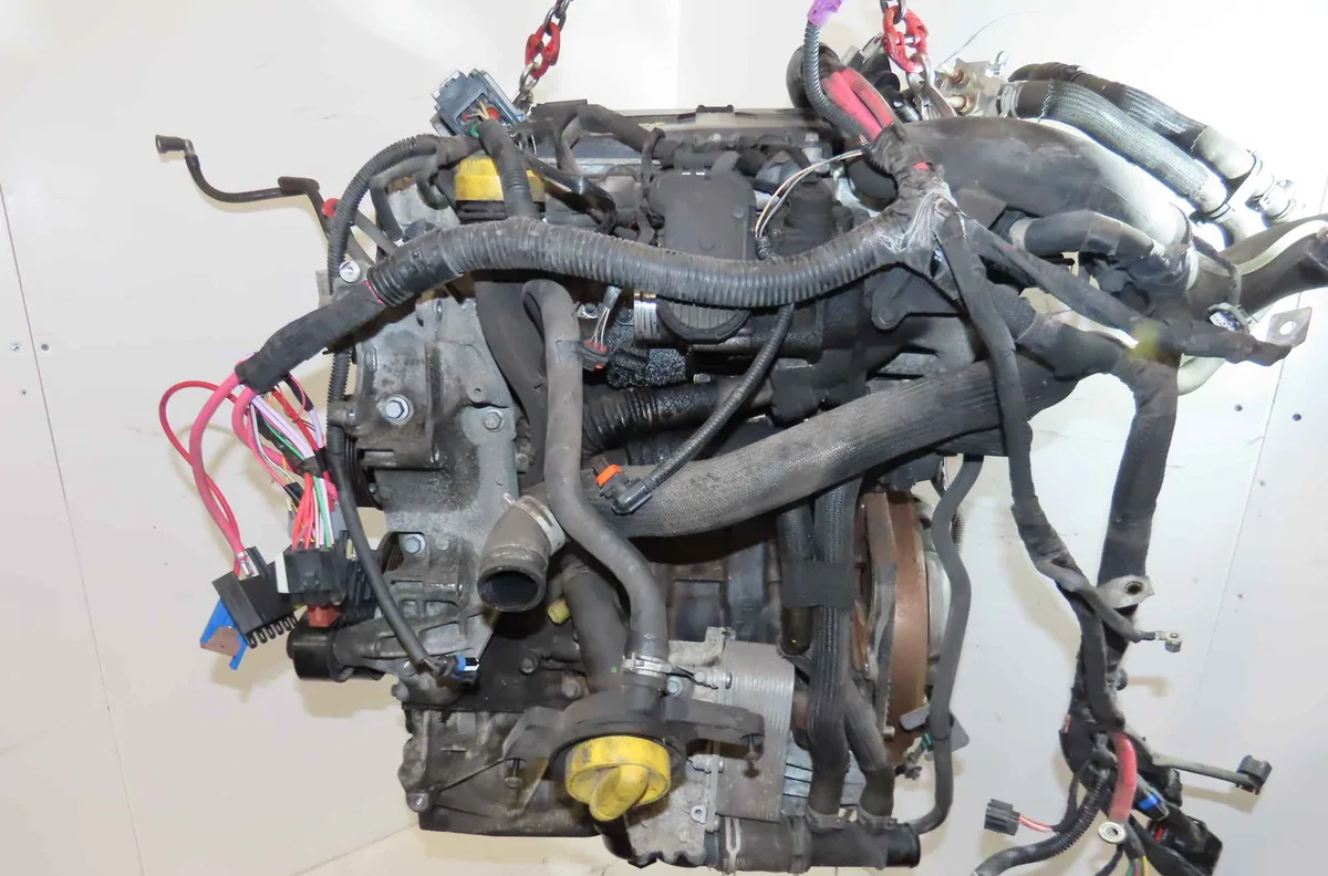 Moteur complet RENAULT TRAFIC II occasion