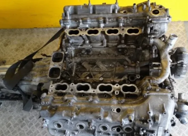 Moteur Complet Toyota Tundra Land Cruiser 200 5 7 3urv8