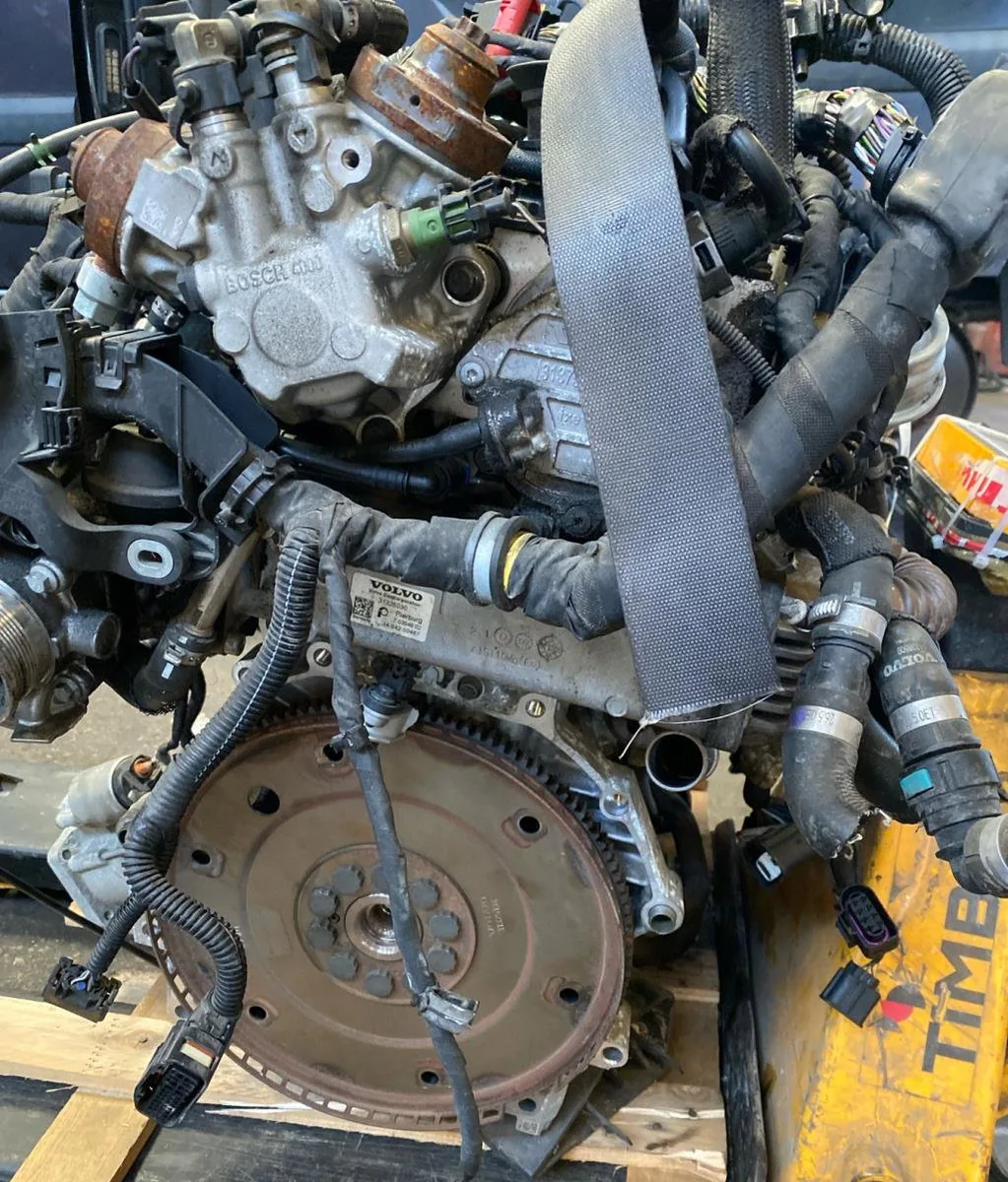 Moteur complet VOLVO V 60 2 PHASE 2 BREAK occasion