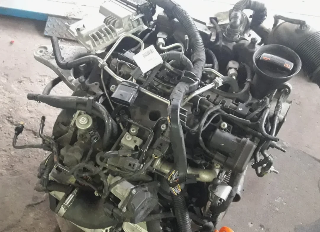 Moteur Complet Vw Audi 1 2tdi Cfwa