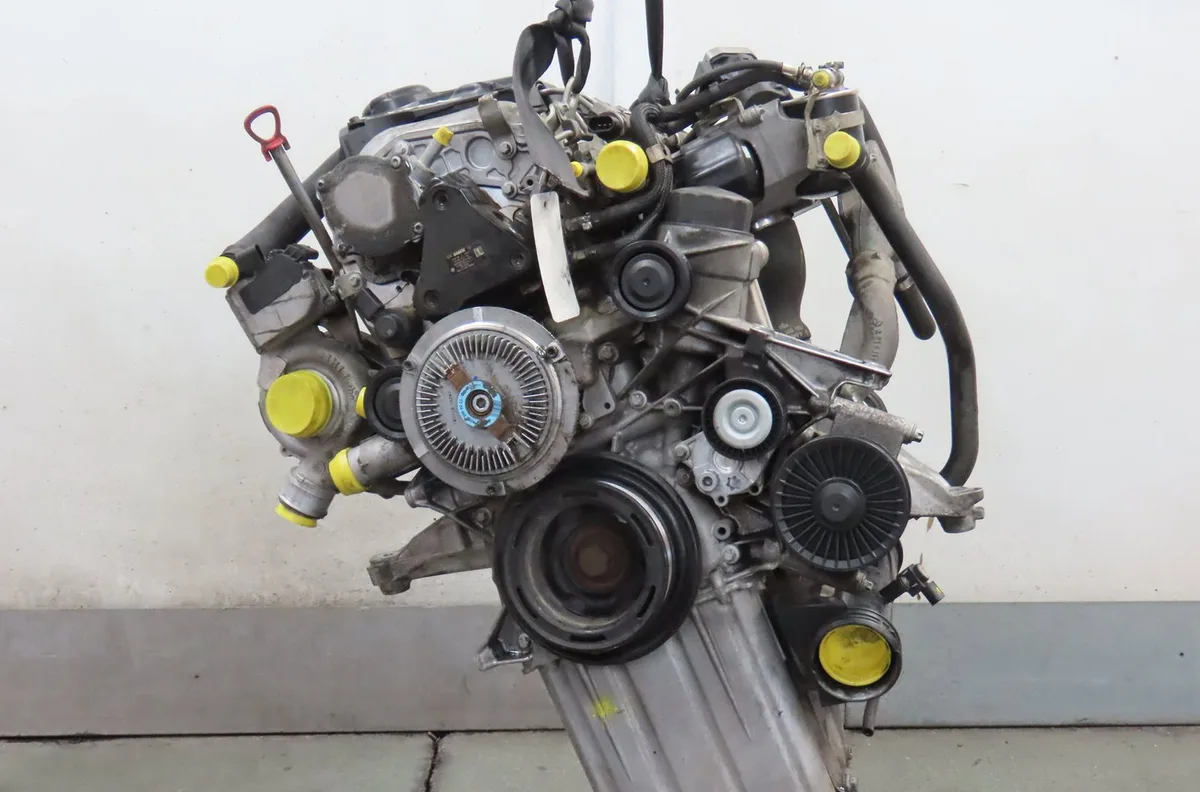 Moteur diesel Mercedes-benz VITO - MIXTO Camionnette (W639) 109 cdi (639.601, 639.603, 639.605) (2003) occasion